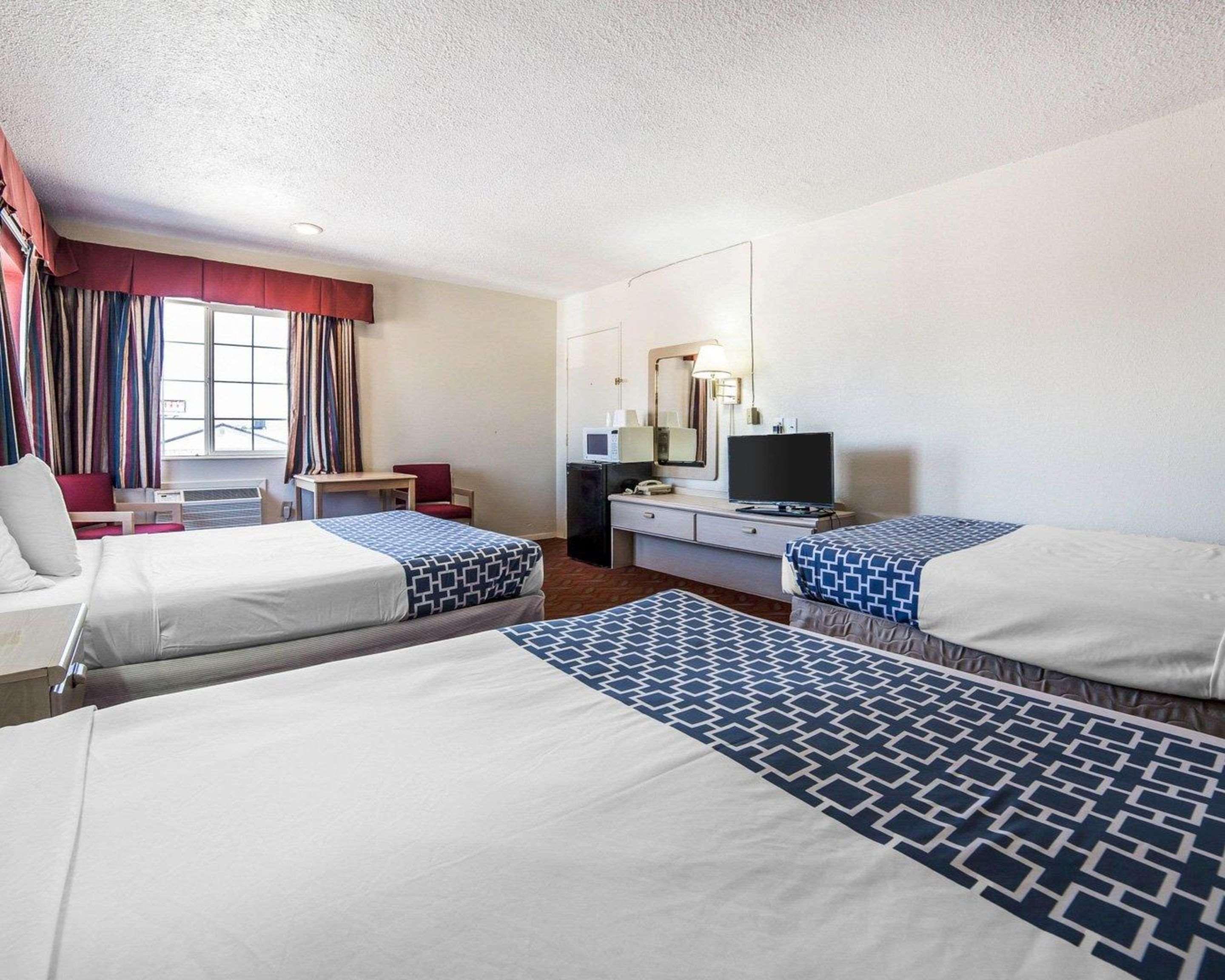 Econo Lodge Fallon Naval Air Station Area Ngoại thất bức ảnh