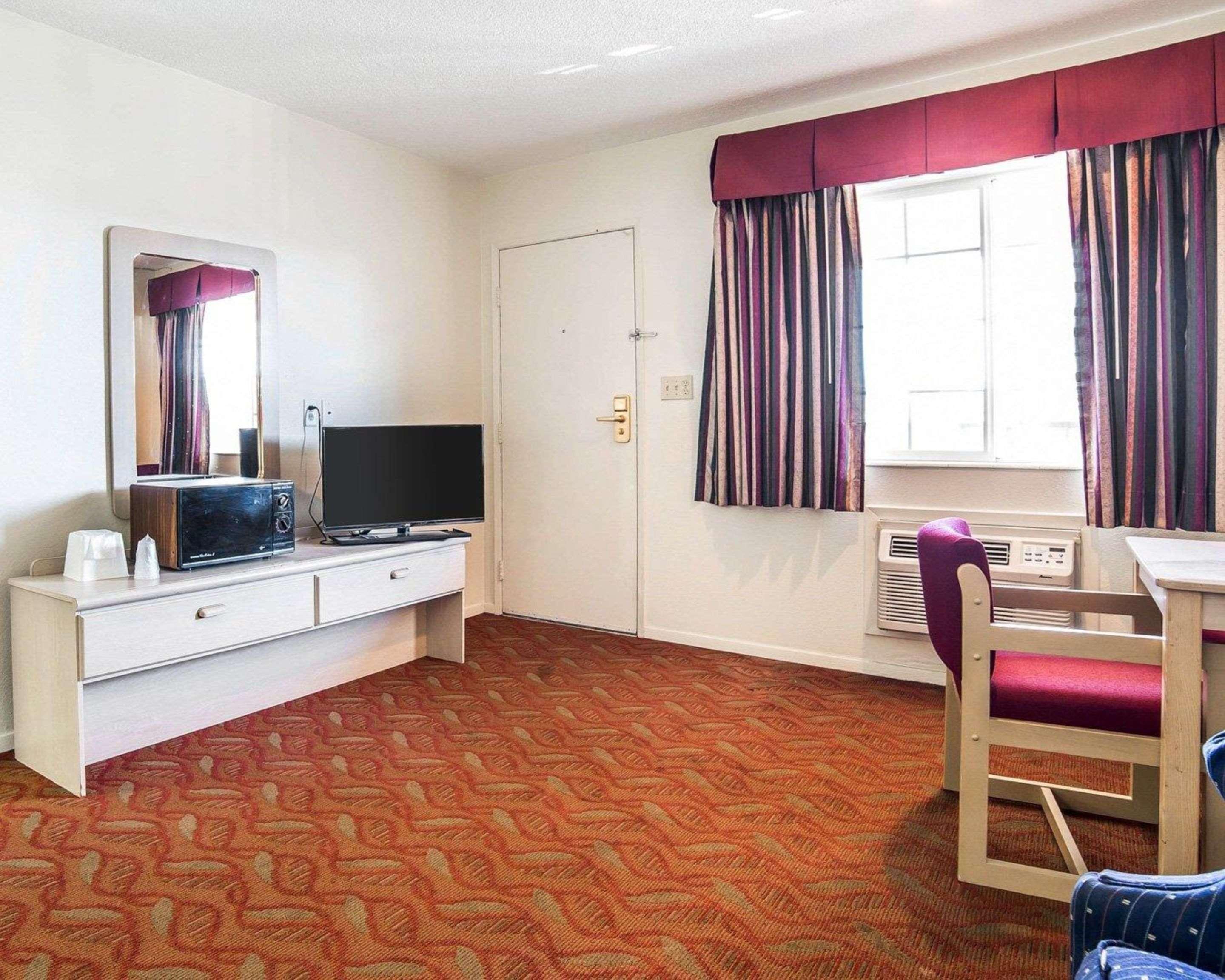 Econo Lodge Fallon Naval Air Station Area Ngoại thất bức ảnh