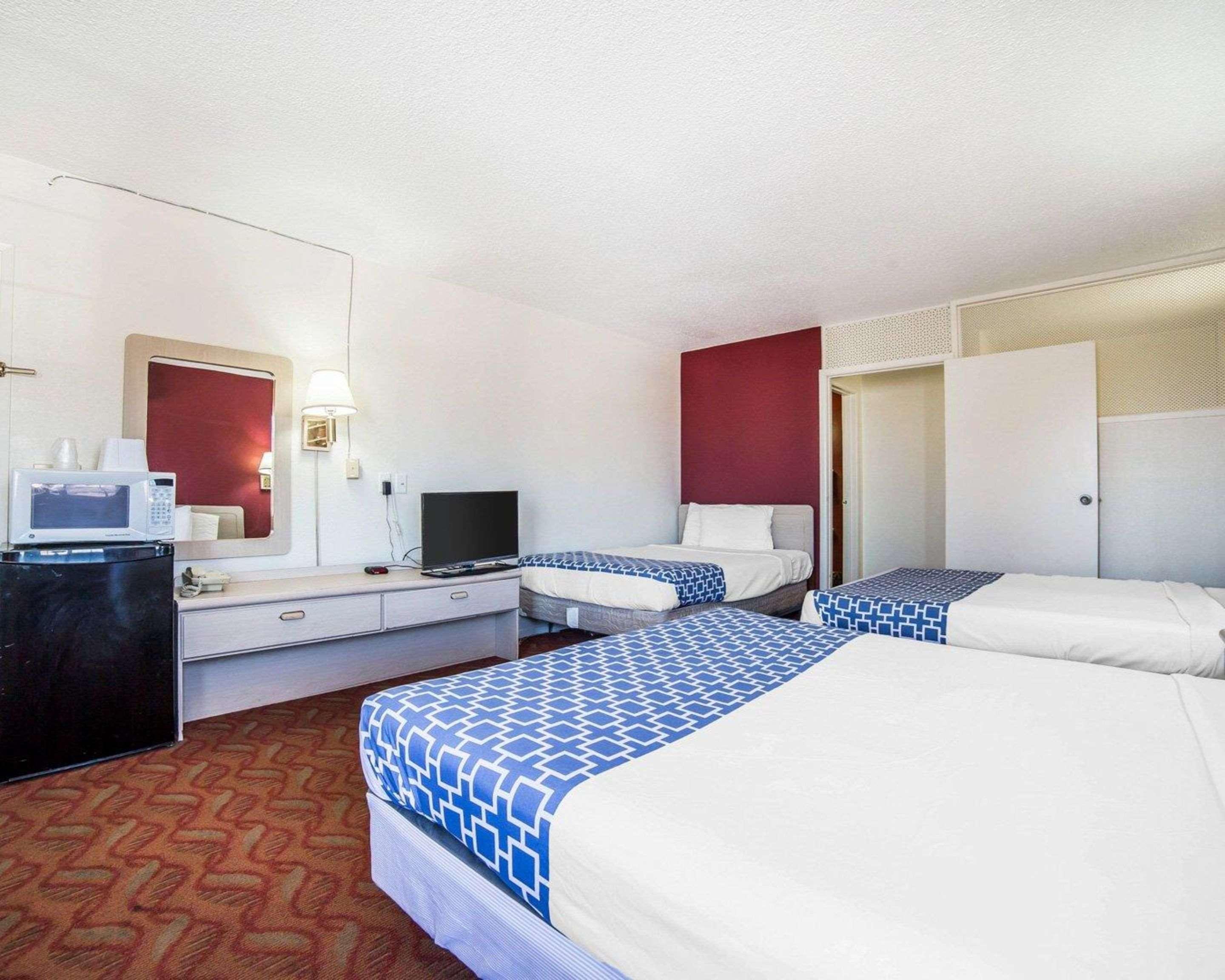 Econo Lodge Fallon Naval Air Station Area Ngoại thất bức ảnh