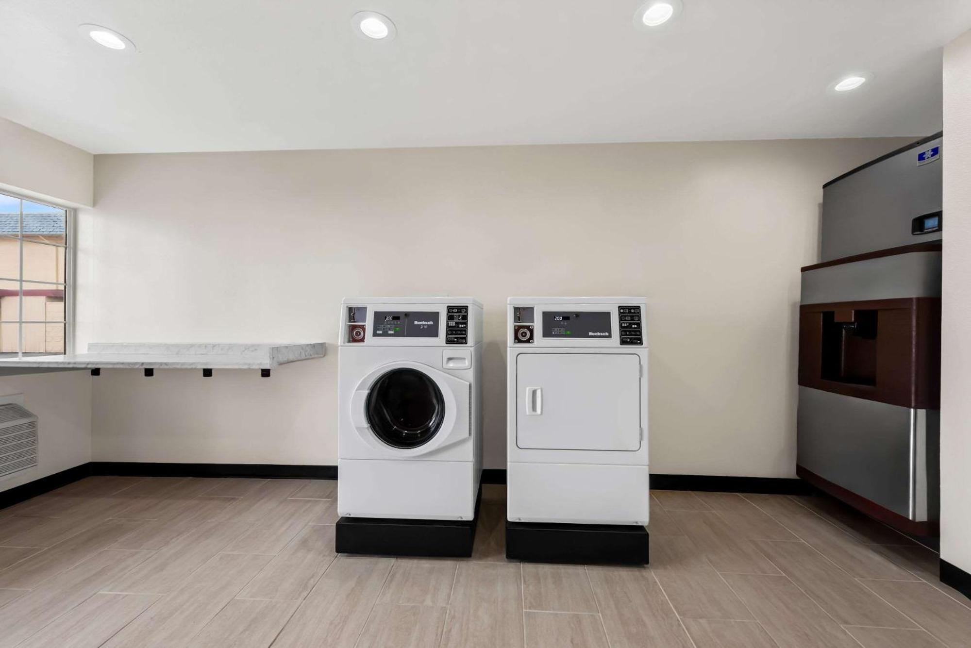 Econo Lodge Fallon Naval Air Station Area Ngoại thất bức ảnh