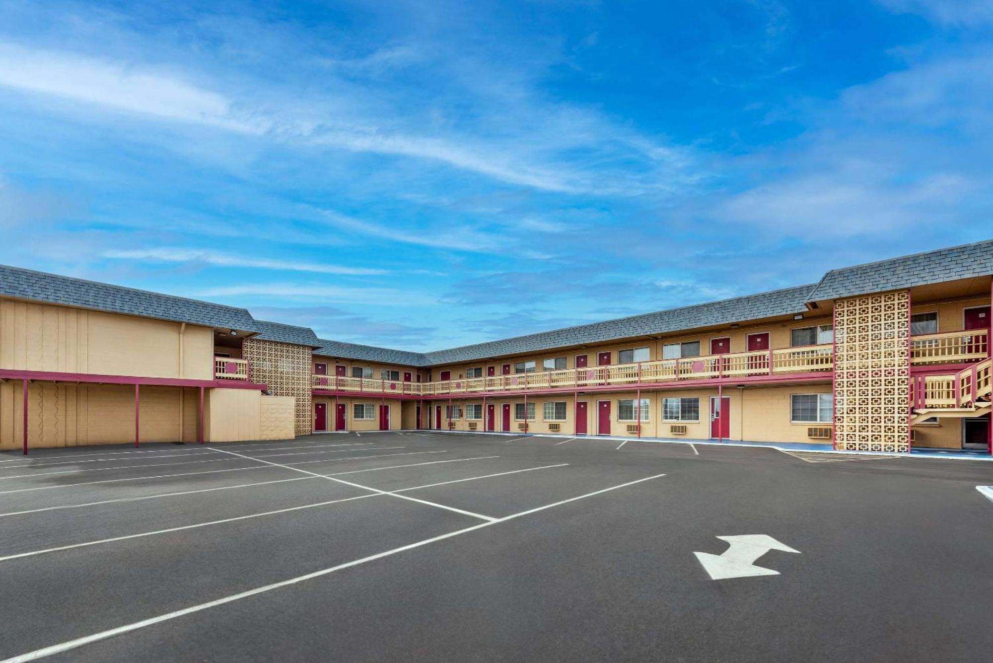 Econo Lodge Fallon Naval Air Station Area Ngoại thất bức ảnh