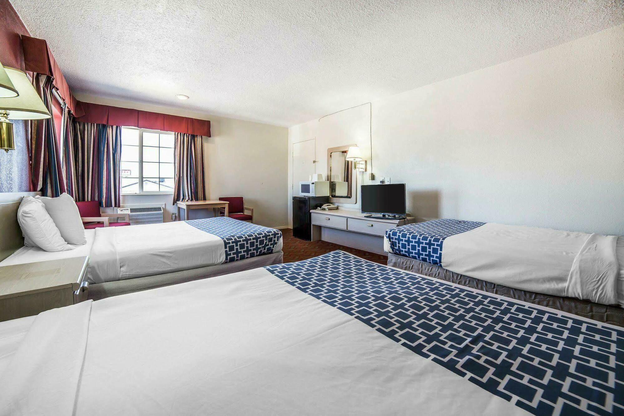 Econo Lodge Fallon Naval Air Station Area Ngoại thất bức ảnh